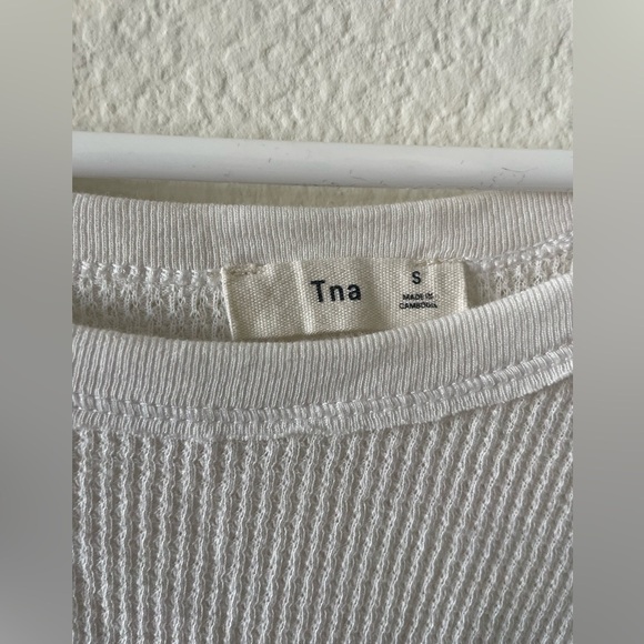 Tna Aritzia white waffle knit long sleeve shirt - Picture 2 of 3
